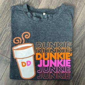 Dunkin Donuts Medium Dunkie Junkie Tee